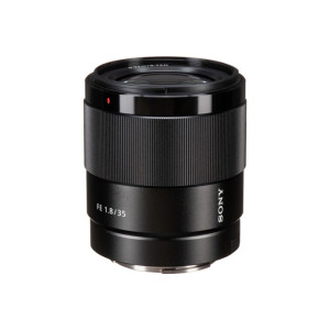 Sony FE 35mm f_1.8 Lens